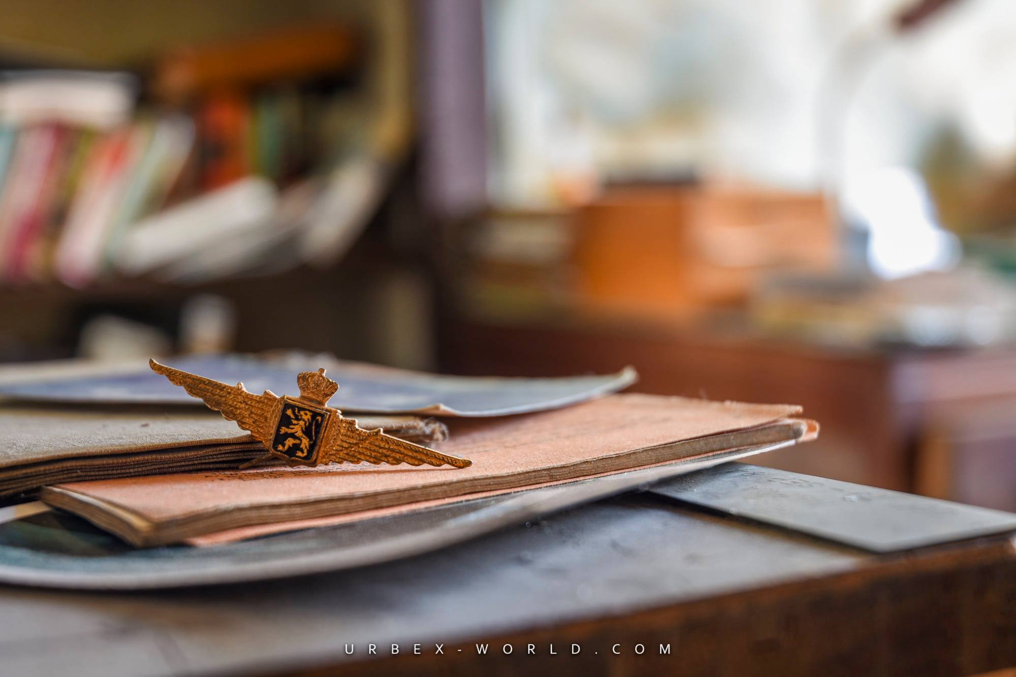 Le macaron -Solitude Expo - Urbex World